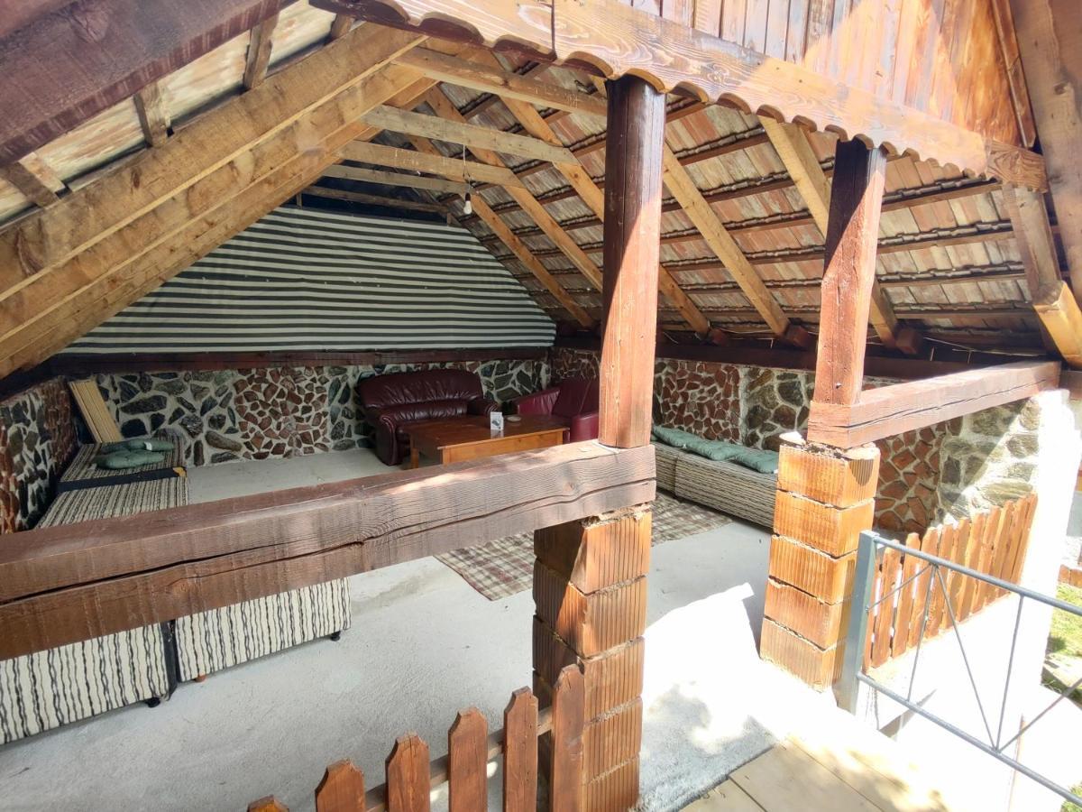 La Tataia Zahei Hotel Dragus Exterior foto